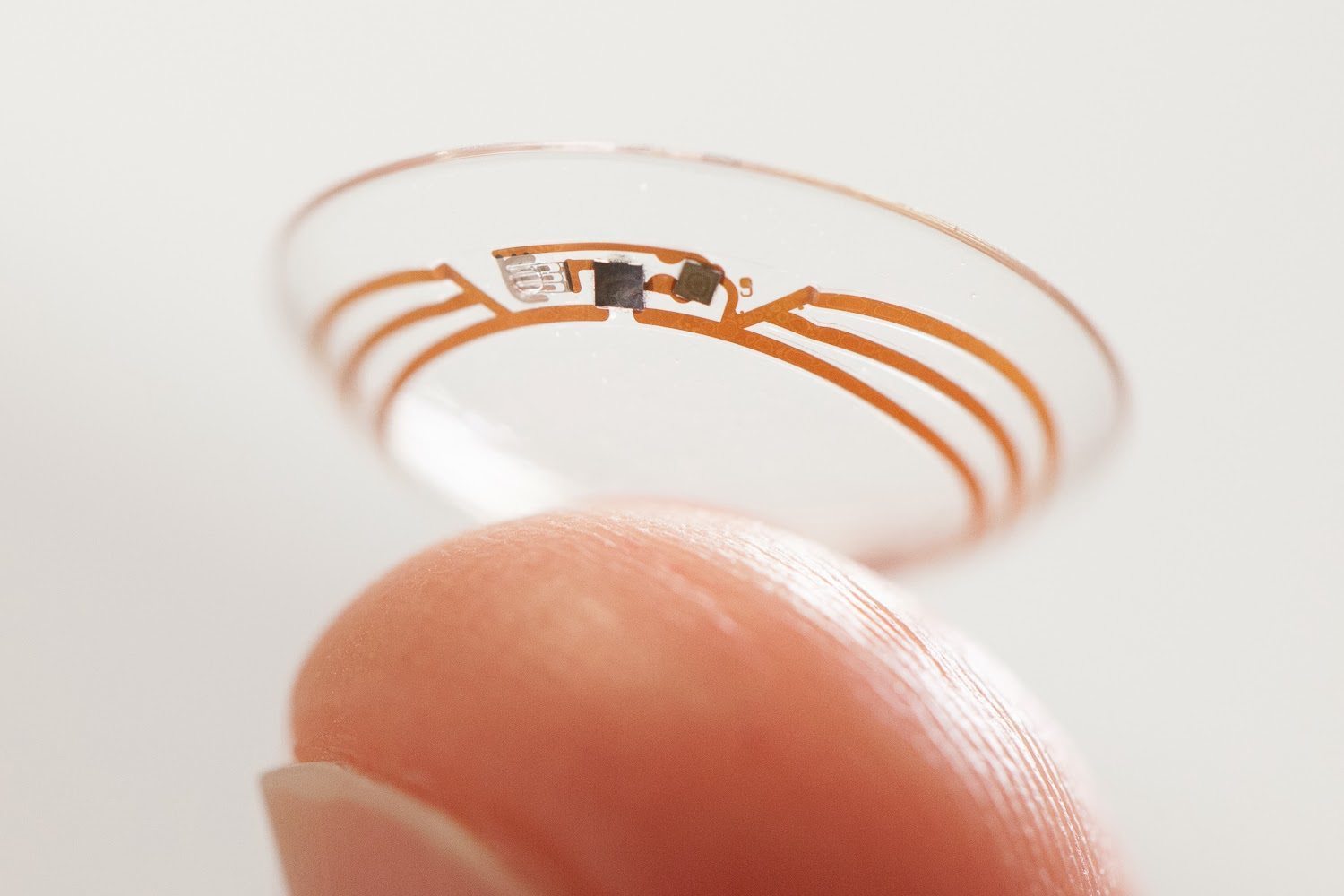 Google Working on Smart Contact Lens
