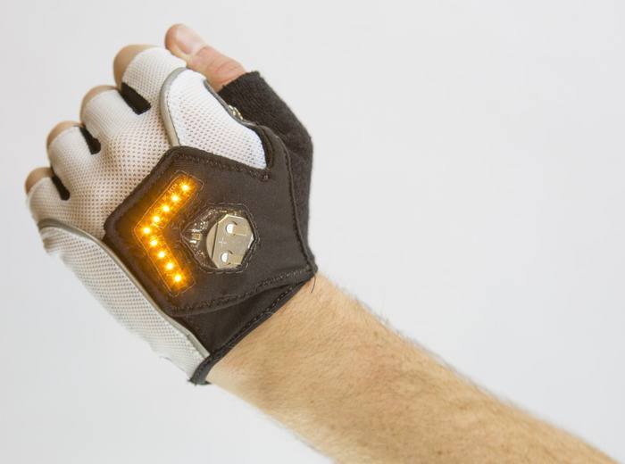 Zackees: Wearable Turn Signals