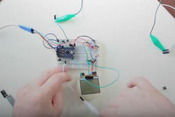 Building a Smartwatch From An Old Cell Phone