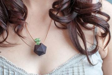 3D Printed Icosahedron Wearable Planter