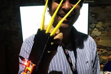 Wolverino Muscle-controlled X-Men Wolverine Claws