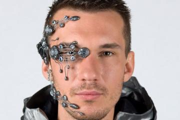 Bionic Head System with LEDs for Your Parties