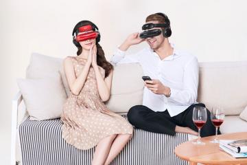 GOOVIS G2 Virtual Reality Glasses
