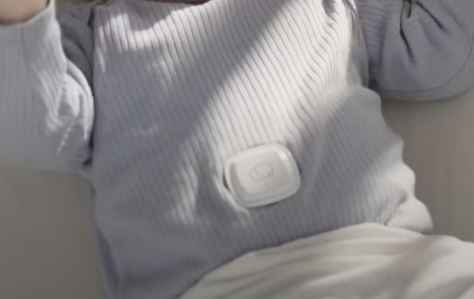 Elora Wearable Baby Wellness Monitor with AI